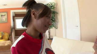 Црне млади навијачице курац са белим фудбалски тренер