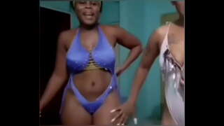 (NN) Renmen yo koub ak aksan