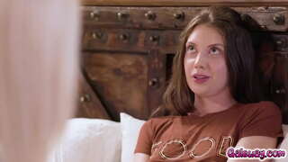 Tin Un Amor Sekreto Entre Dos Het Lines